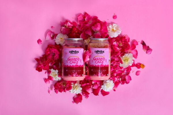 Rose Gulabo Cake (Combo) - Image 4